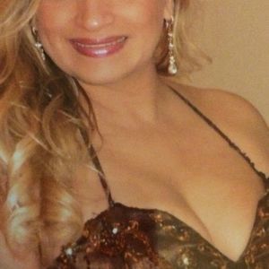 Meet your Posher, Mariela